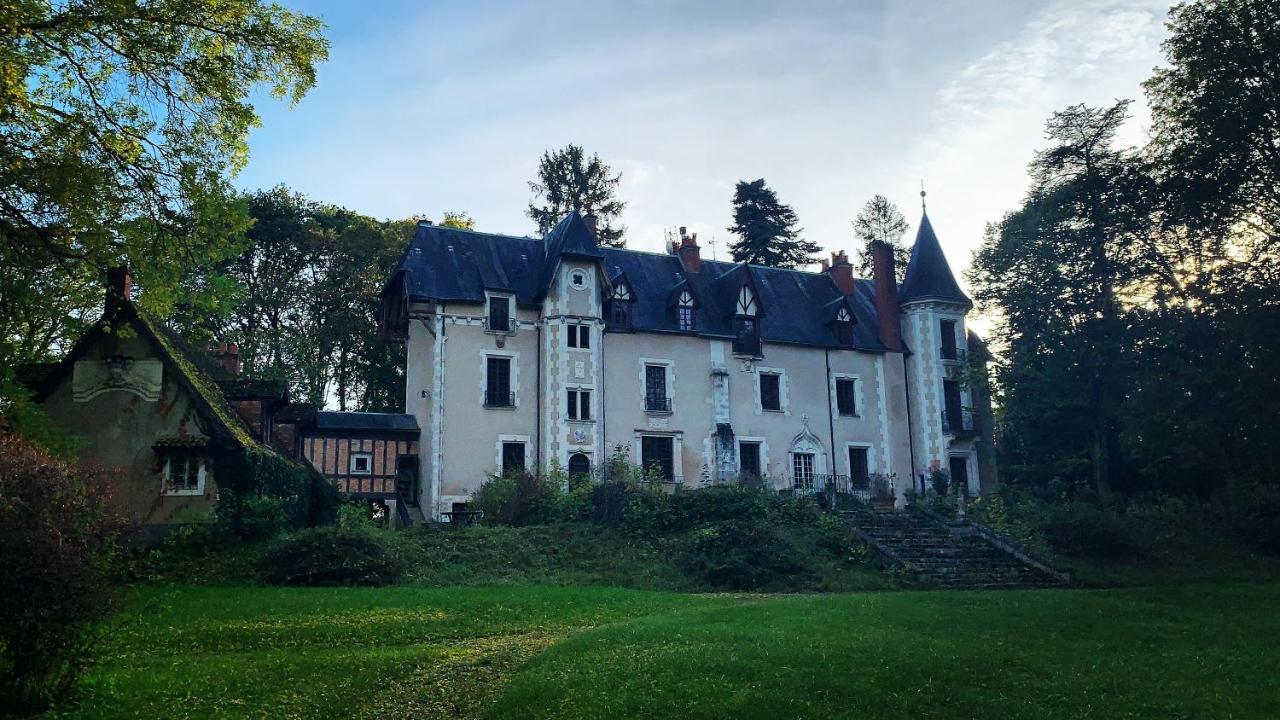 Parc De Lesseps Acomodação com café da manhã Meunet-Planches Exterior foto